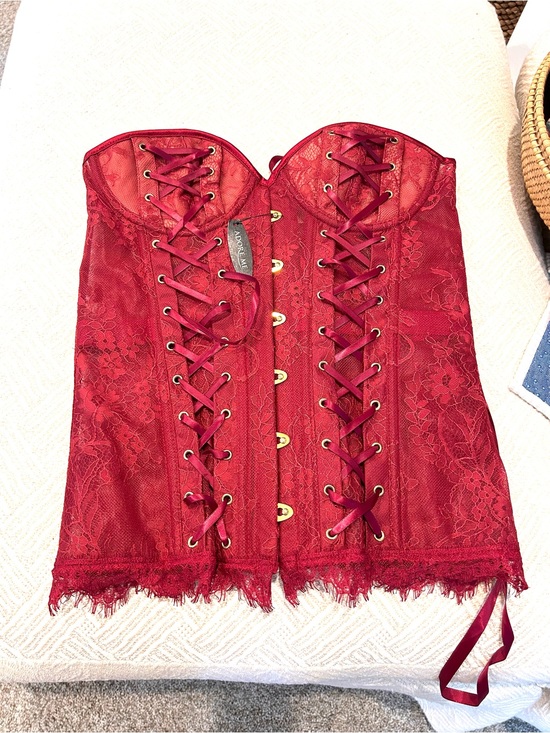 Adore Me Tops - NWT Adore Me Corset Lace Up Hook and Eye Lingerie Top. Padded top. Floral lace L